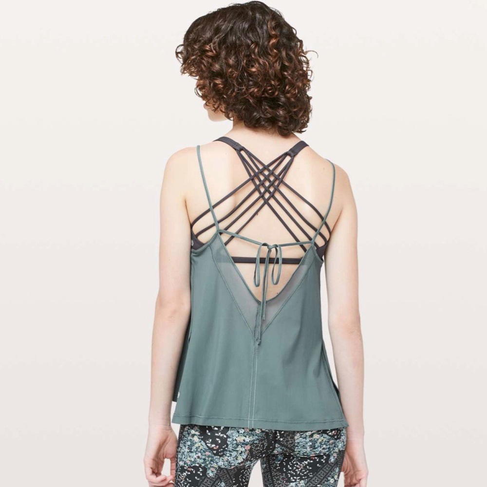 Lululemon | Final Count Tank in Sea Steel‎
